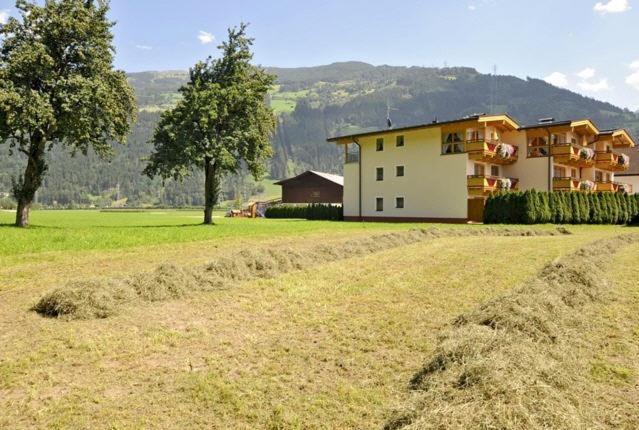 Apartment Sonnenau Zell am Ziller Exterior photo